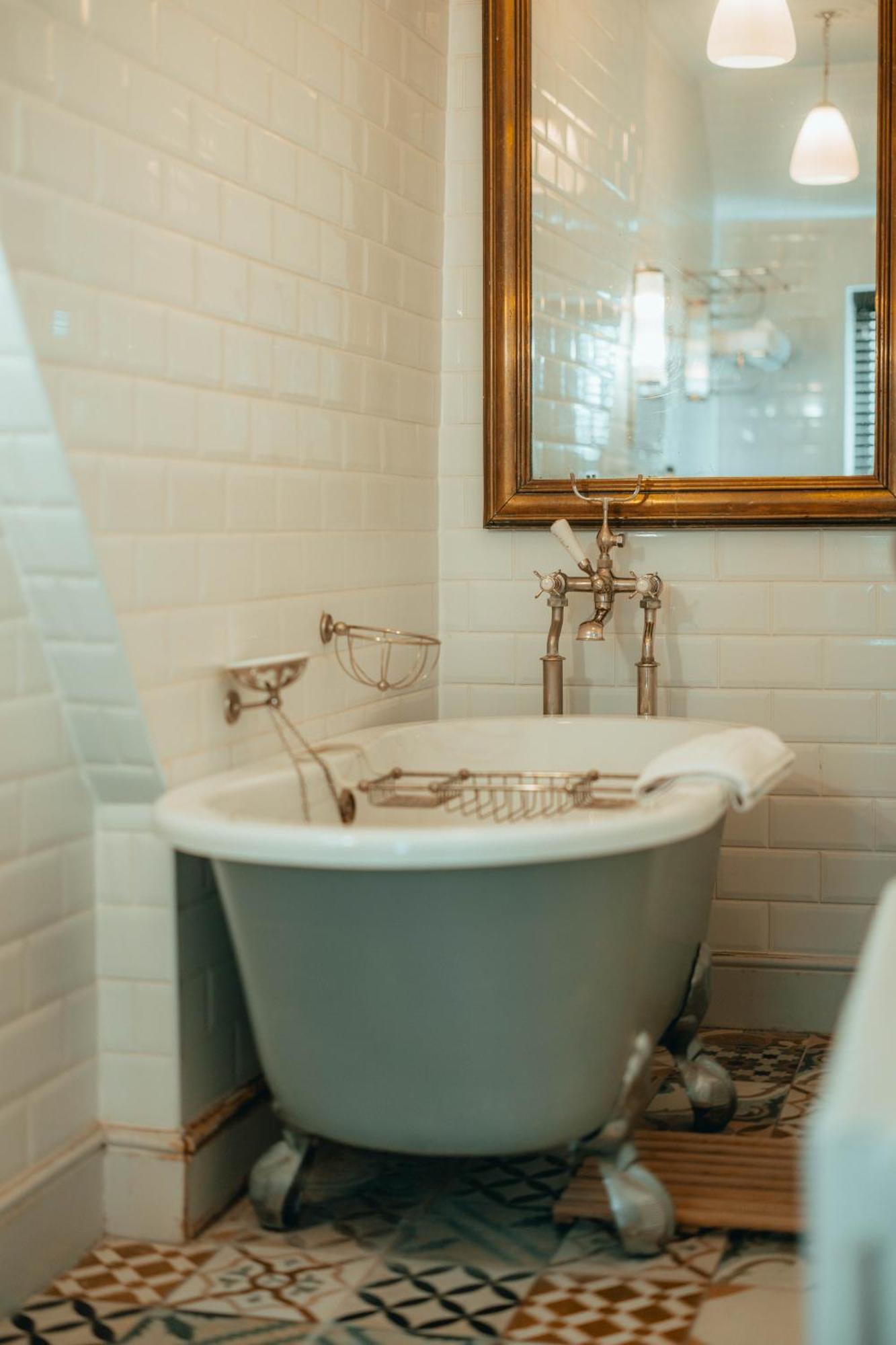 The Rudloe Near Bath - Marco Pierre White 3* Corsham