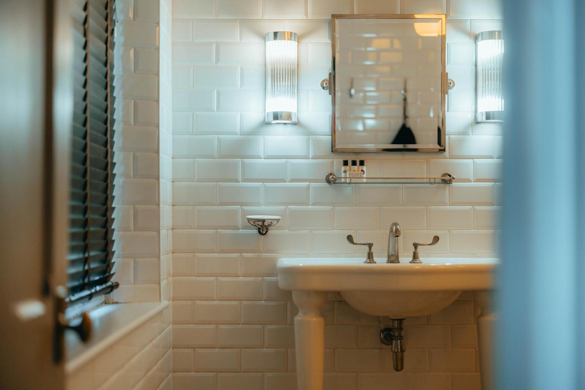 The Rudloe Near Bath - Marco Pierre White Hotel Corsham
