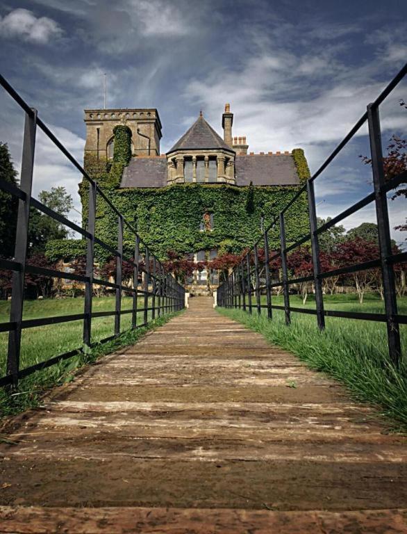 The Rudloe Near Bath - Marco Pierre White Коршам
